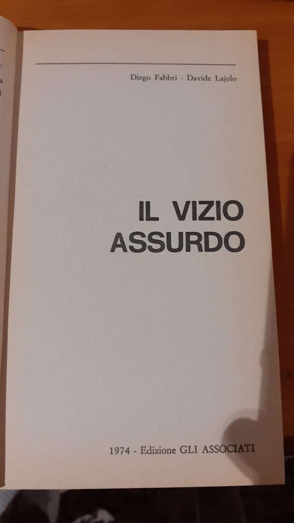 Il vizio assurdo - immagine 2